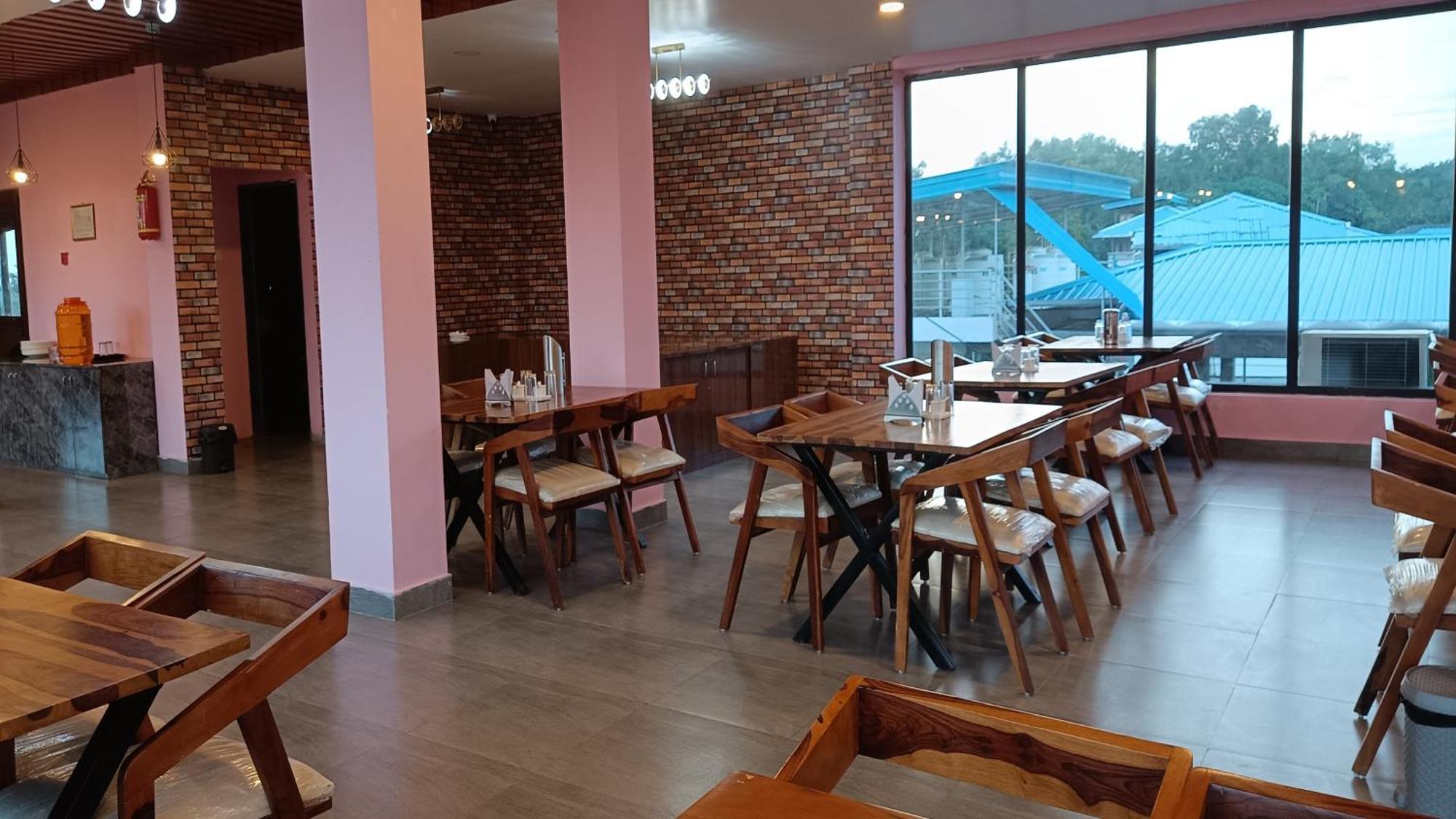 Hotel King Safire Порт Блеър Екстериор снимка